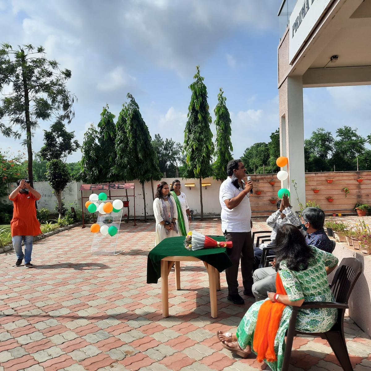 independence day guest