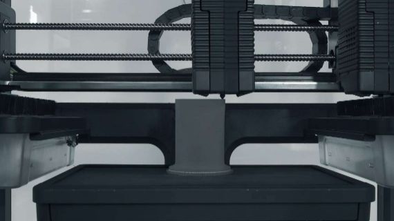 Eliminate the need for stocking and maintaining inventory by leveraging the on-demand printing capabilities of 3D printing technology.